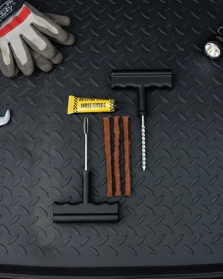 Acil Durumların Kurtarıcısı Çok Amaçlı Lastik Tamir Seti